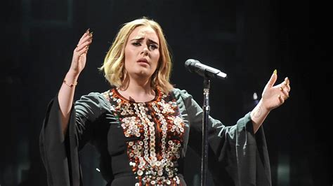 Adele’s Glastonbury Triumph: A Celebration of Female Empowerment and Musical Brilliance